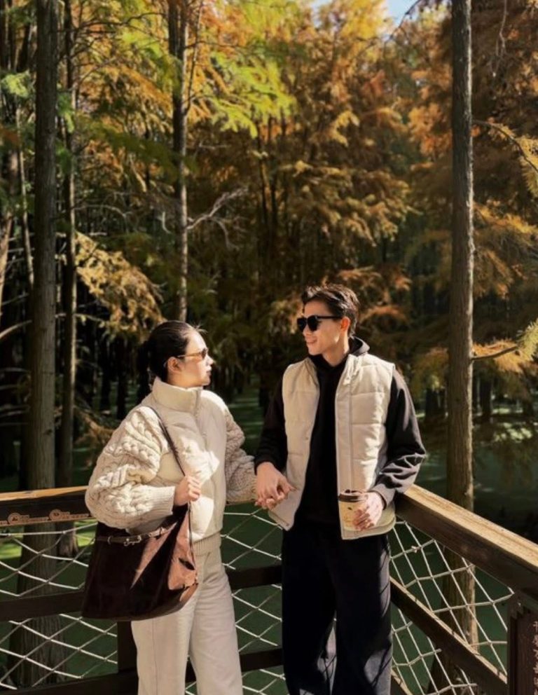 Bạch Nguyệt Quang Của Chồng Trở Về